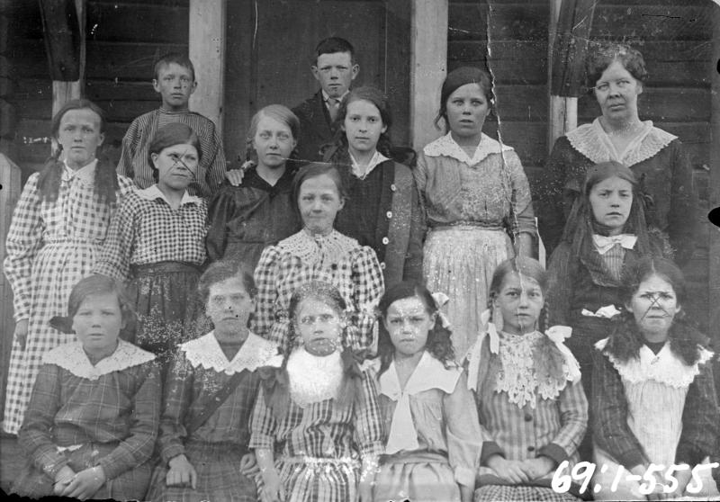 skolklass, grupporträtt, lärare, gåvvå, skåvllåmánná